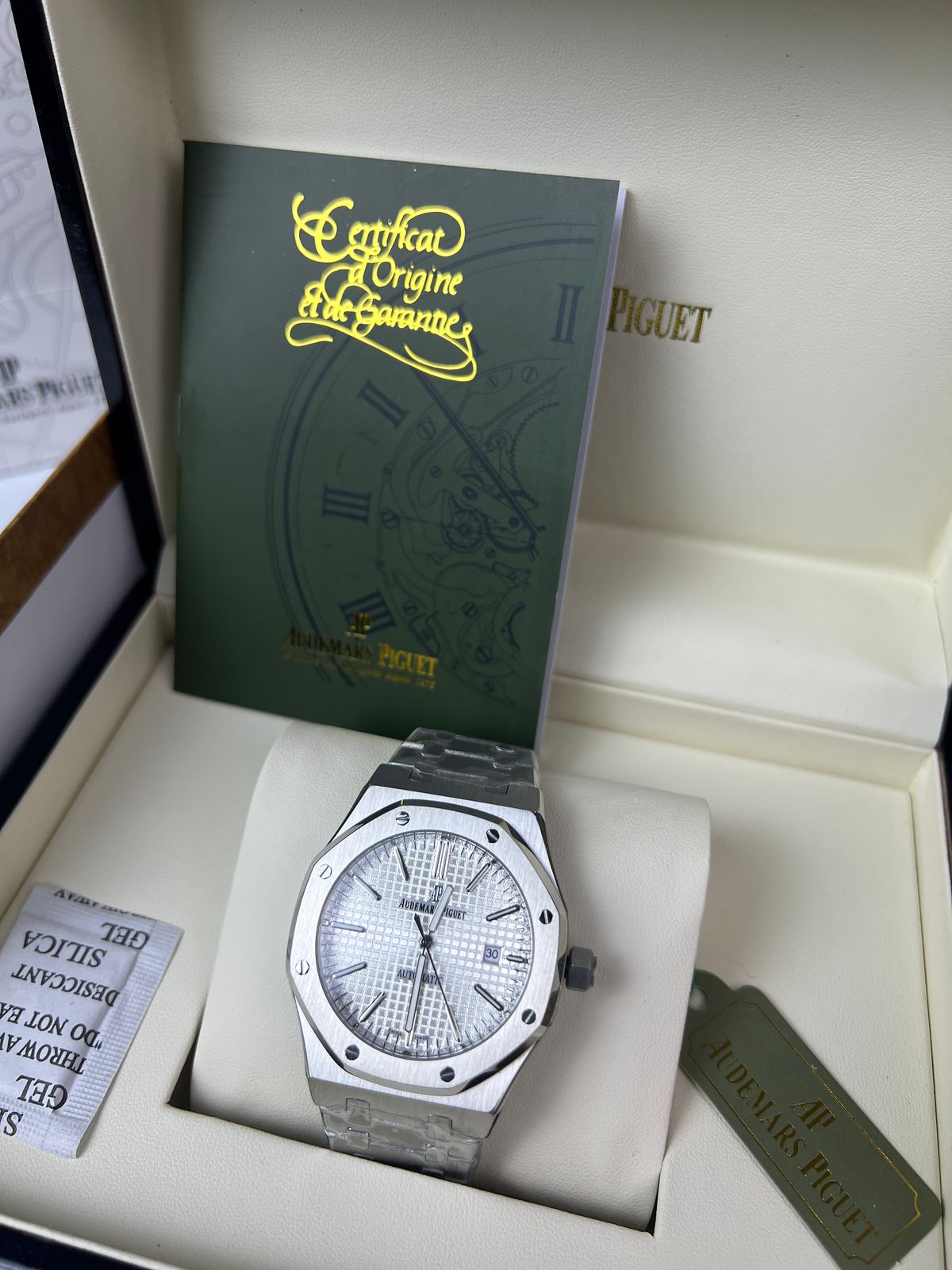 AP Royal Oak cadran blanc livraison rapide Maroc