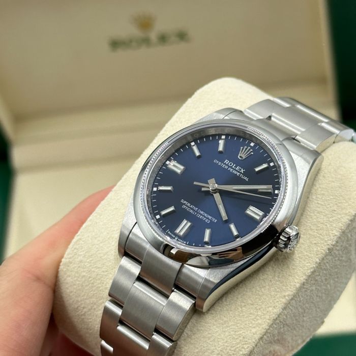 Rolex Oyster Perpetual cadran bleu livraison rapide Maroc